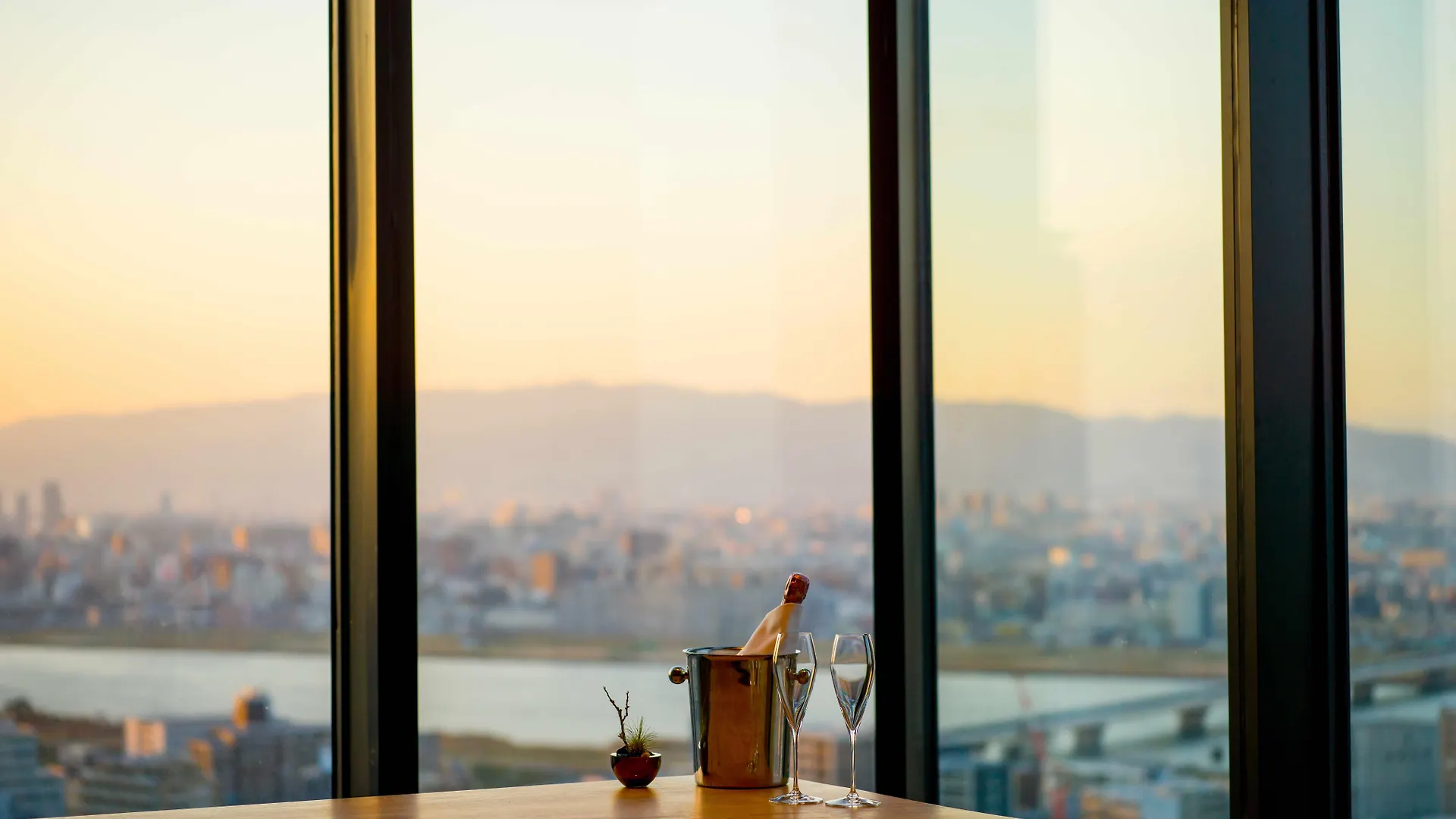 Intercontinental Hotel Osaka By Ihg