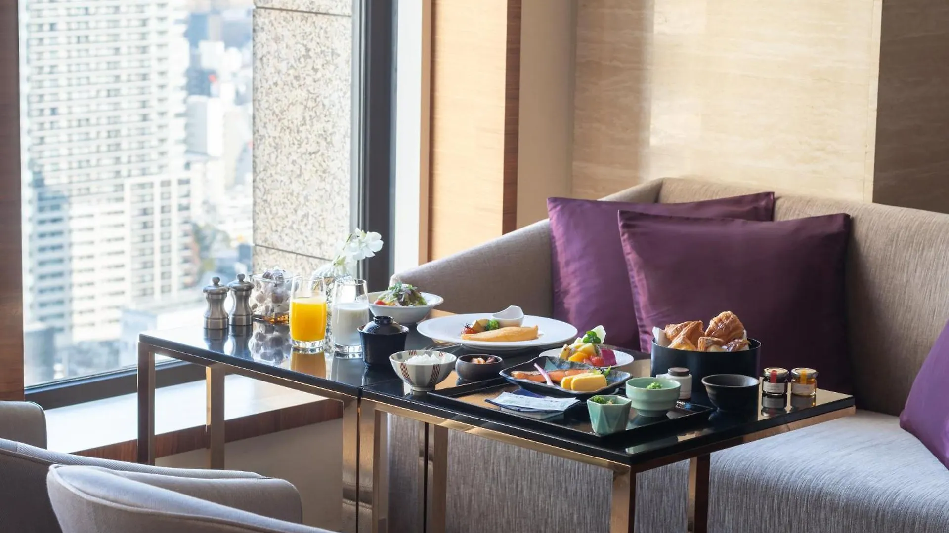 Intercontinental Hotel Osaka By Ihg
